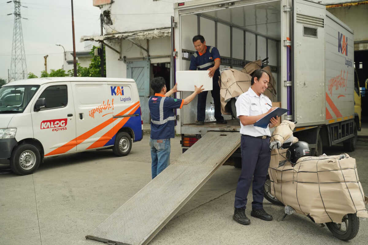 Memasuki Ramadhan 2026, KAI Logistik Catat Peningkatan 16% Pengiriman Retail
